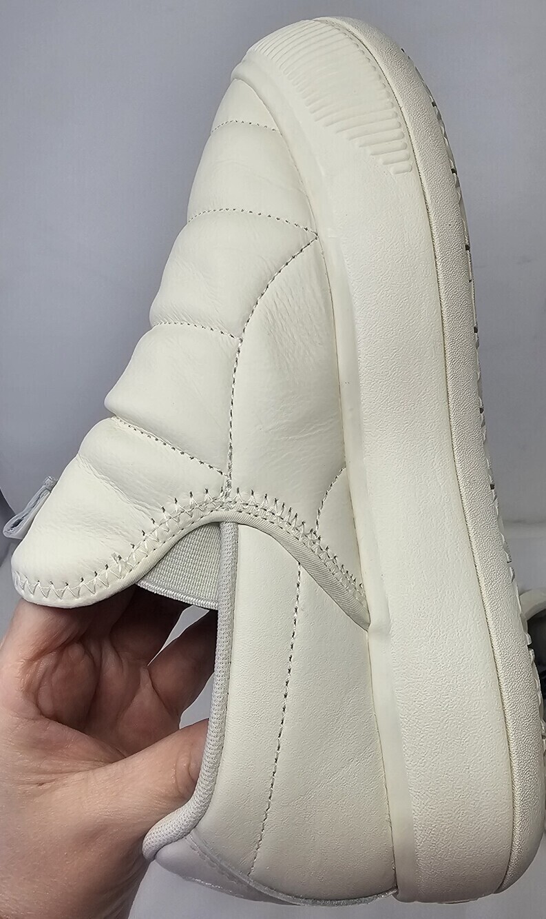 PUMA Suede Mayu Slip On Womens Off White Sneakers Puffer Casual Shoes Size 7.5 - Picture 4 of 10